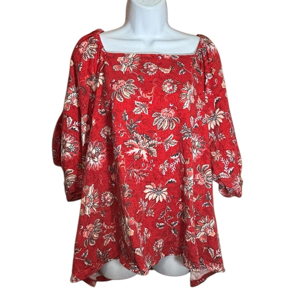 Maurices Red Floral Boxy Blouse with Square Neck and Puff Sleeves